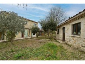 Maison de 5 pièces de 140 m² située à Saint-Paul-Trois-Châteaux