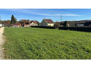 Terrain constructible Lougres 1315 m2