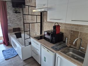 GRAND STUDIO SOLLIES TOUCAS