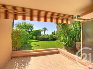 Appartement F3 à louer - 3 pièces - 74 m2 - Le Golfe Juan - 06 - PROVENCE-ALPES-COTE-D-AZU