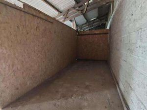 Location Garage box et parking à Sulniac (56250) : à louer / 18m² Sulniac