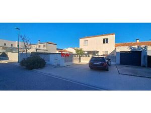 Parcelle comprenant 2 habitations au BOULOU