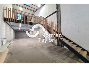 LOCAL D'ACTIVITE A VENDRE