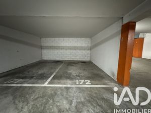 Vente Parking/garage/box 13 m²