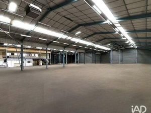 Location Local d'activités 2 820 m²
