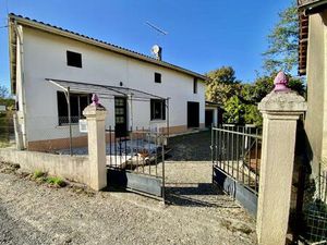 Maison 4 Pièces 111 m² à Nogaro (32) avec garage et jardin