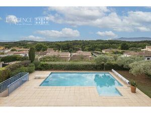 Maison traditionnelle 180 m² 6 pièces à Meyreuil