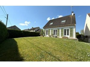 Maison Villecresnes 120 m² T-6 à vendre  373 000 €