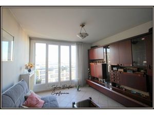 Appartement 3 pièces LE BOURGET- 56 m2 avec vue sur Paris - Boxe  cave et balcon