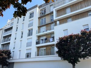 Place de Parking PMR en S/SOL