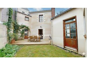 Maison de caractère à rénover avec jardin – Hauts-Pavés /