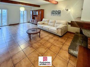 Maison de village avec garage