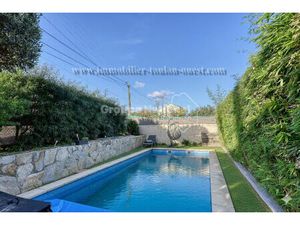 EXCLUSIVITE - TOULON OUEST - MAISON TRIPLEX DE 140 M² - PISCINE - JARDIN PRIVATIF - STATIO