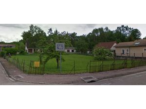 EN EXCLUSIVITE A QUINZE MINUTES DE SAINTE SAVINE ET DIX MINUTES DE L' AUTOROUTE