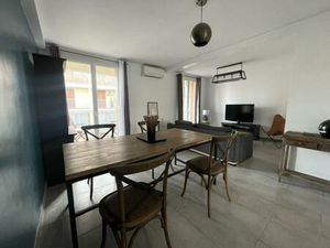 Type3 Meublé avec balcon et stationnement - Lapin Blanc