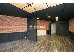 Loacl commercial 32 m²