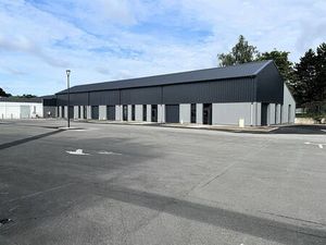 Location local d'activités HELLEMMES LILLE 762 m²