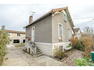 Maison de 6 pièces de 120 m² située à Viry-Châtillon