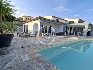 Villa de standing à Roquebrune sur argens