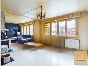 Appartement T3 de 84 m² à rénover – Place de la République  Dunkerque