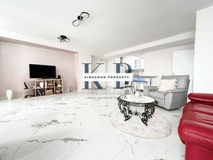 Appartement de 4 pièces de luxe en vente à Buttes-Chaumont  Villette  Bas Belleville  Pari