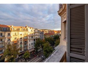 Vente appartement 5 pièces 121 m² Nice (06000)