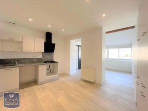 Appartement à louer 2 pièces 39.96 m² - Guîtres (33) - 585€