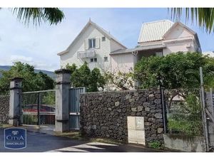 Appartement à louer 3 pièces 65.37 m² - La Possession (974) - 877€