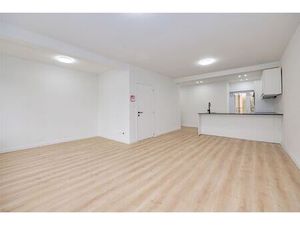 Instapklaar appartement met tuin en terras