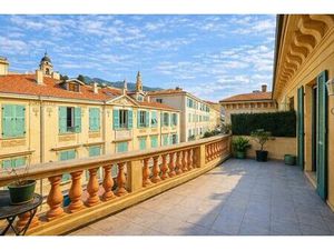 Appartement de luxe de 4 pièces en vente à Menton  Provence-Alpes-Côte d'Azur