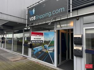 Commercieel te koop in Hoogstraten