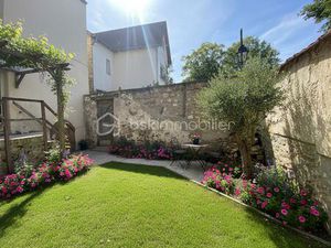 Maison de 78 m² à Saint-Nom-La-Breteche