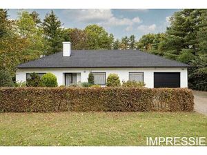 Laagbouwvilla op residentieel perceel van ca. 1.783 m².