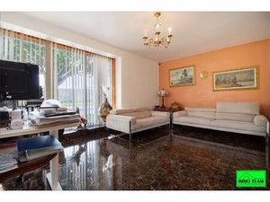 Instapklare bungalow met 5 slaapkamers