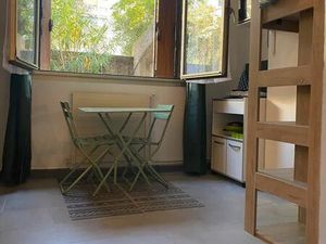 Location appartement 1 pièce 15 m² à Marseille 8 (13008)