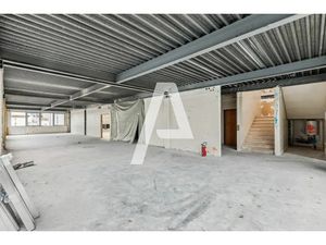 A LOUER - Entrepôts et bureaux d'accompagnement dans un parc d'activité tertiaire à proxim