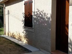 Location maison 4 pièces 70 m² à Jouques (13490)