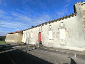 Vente maison 5 pièces 147 m² Montlieu-la-Garde (17210)