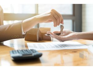 MONTÉLIMAR  local d'activité de 174 m2