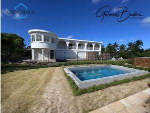 Immeuble à vendre SAINT FRANCOIS 18 pièce(s) 529m2 1 590 000€