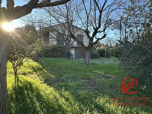 Maison à rénover sur une parcelle de 9180m²