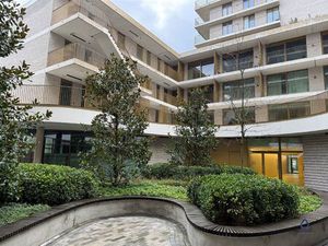 Nieuwbouwappartement met dubbel terras op een toplocatie