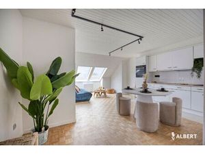 Gerenoveerde studio in dorpskern van Denderwindeke