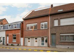 Huis te koop in Schoten met 3 slaapkamers