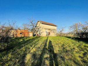 Vente maison 3 pièces 77m2 Chamagnieu 38460 - 130000 € - Surface Privée