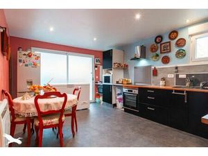 Vente maison 4 pièces 115 m² Scaër (29390)