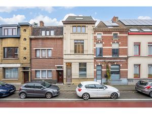 Huis te koop in Sint-Amandsberg met 3 slaapkamers