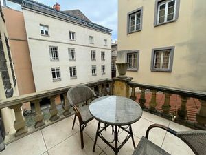 Location appartement 2 pièces  33.27m²  Clermont