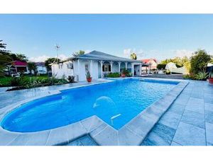 Location maison  m² T-3 à Baie-Mahault  2 500 €