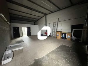Vente Local d'activités Izon 33450